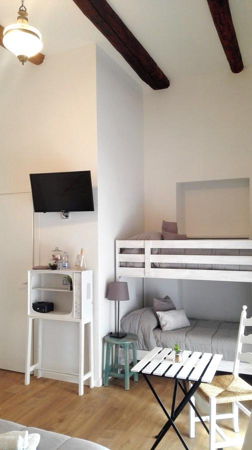 Quartino Napoletano Bed & Breakfast Naples Exterior photo